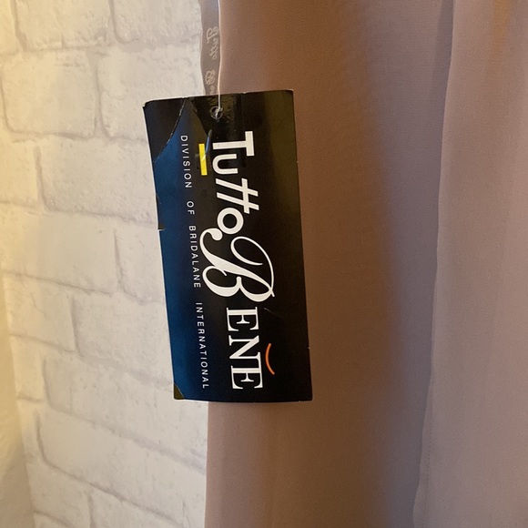 NWT Tutto Bene Chiffon 7712 Trapeze Dress Size 6 Bridalane - Picture 3 of 14